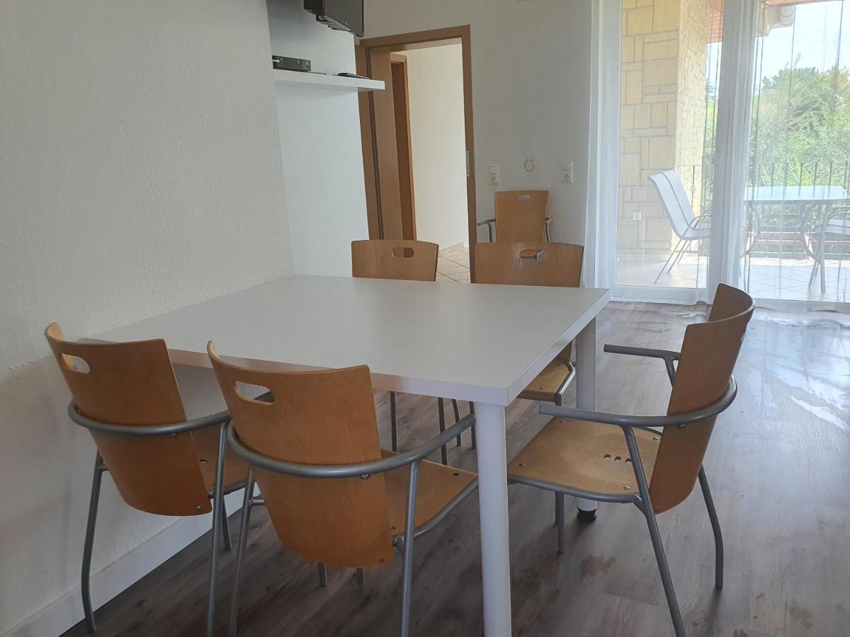 Maja apartman 2 Balatonlelle Exterior foto