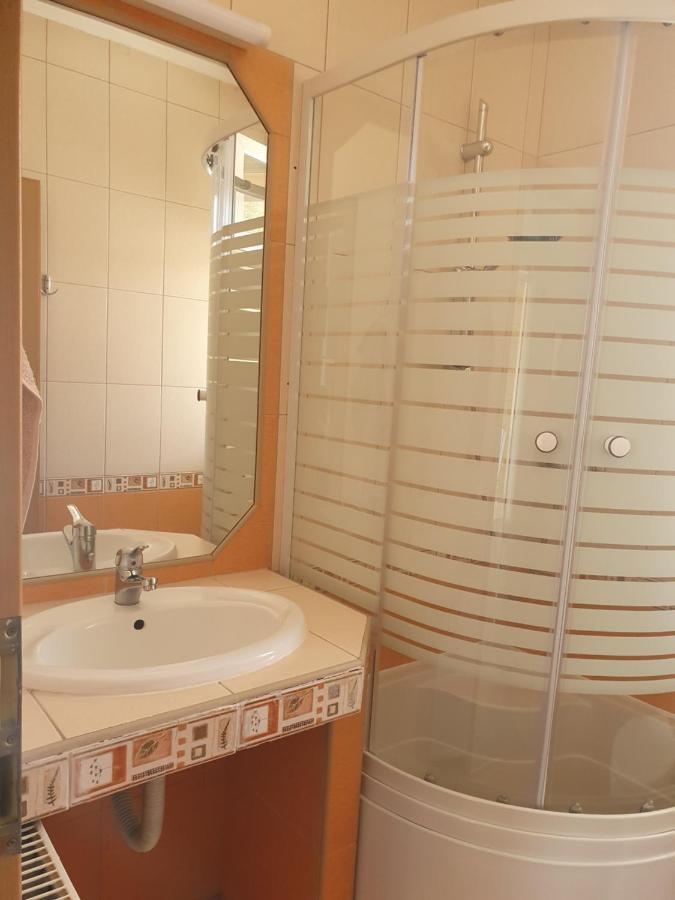 Maja apartman 2 Balatonlelle Exterior foto