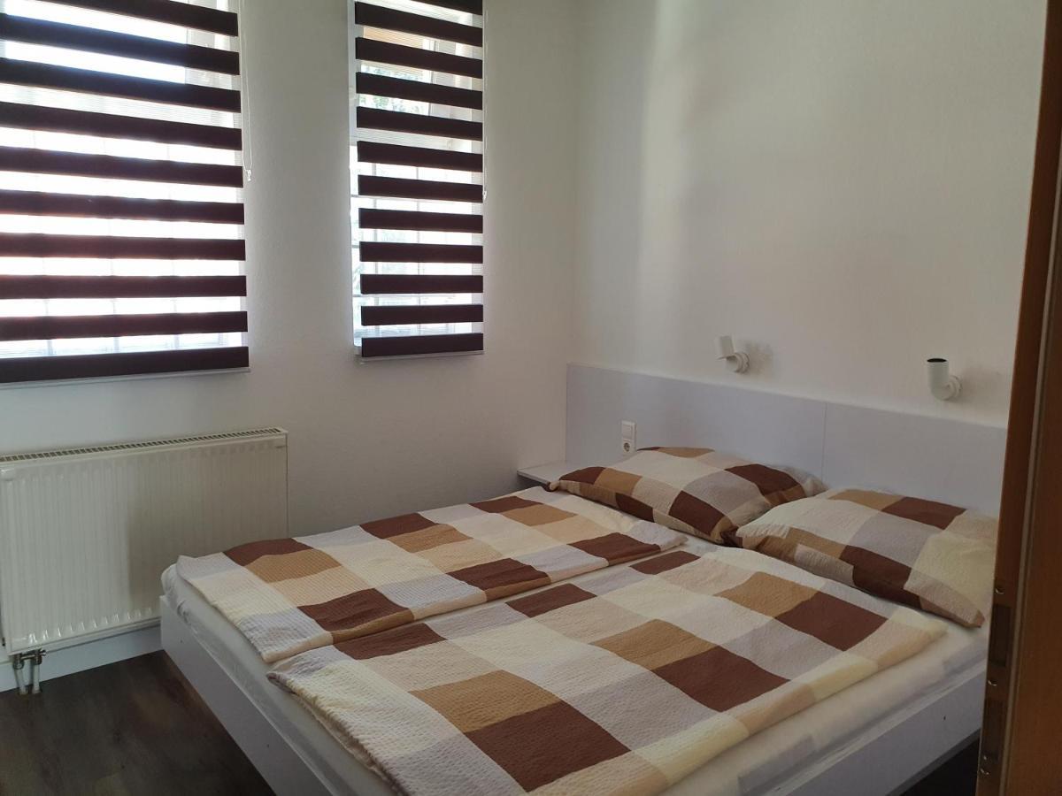 Maja apartman 2 Balatonlelle Exterior foto