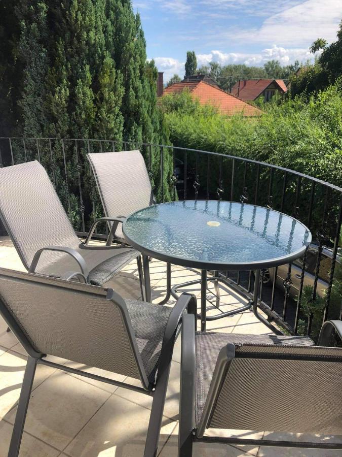 Maja apartman 2 Balatonlelle Exterior foto