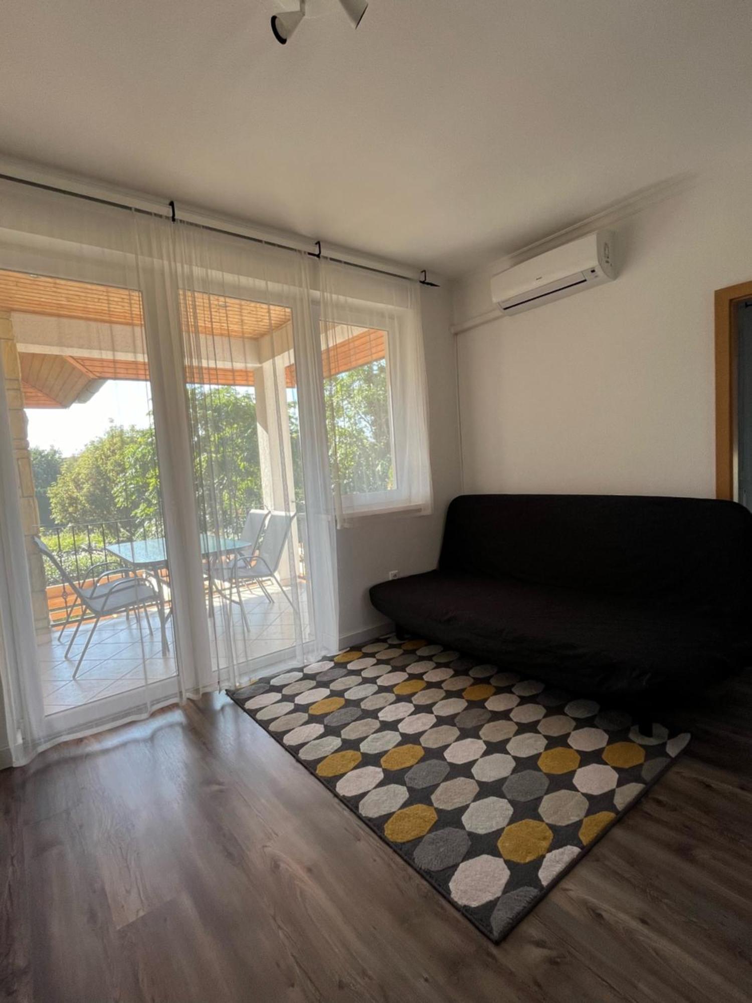 Maja apartman 2 Balatonlelle Exterior foto